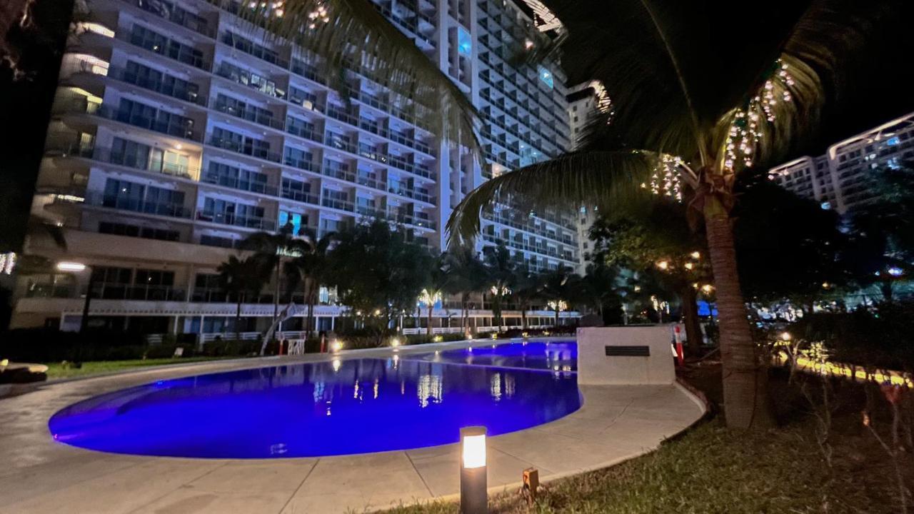 Azure Urban Resort Maui Unit Manilla Buitenkant foto
